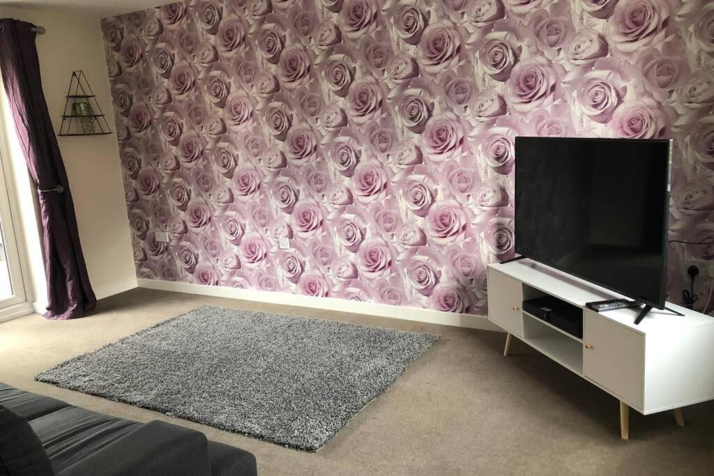 Dudley House **Staycation & Contractors** Sleeps 7 Tipton Dış mekan fotoğraf